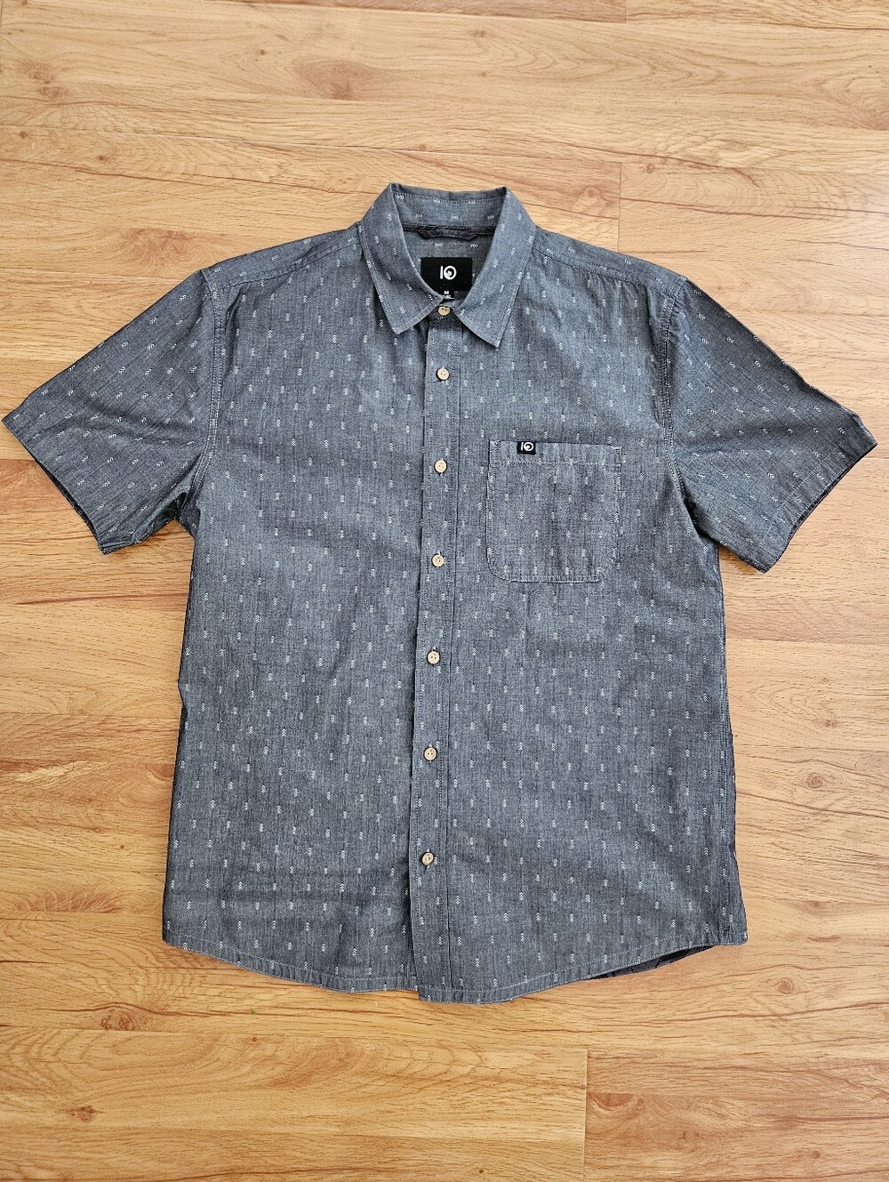 Tentree Men's Medium Short Sleeve Button Up Blue Front Shirt